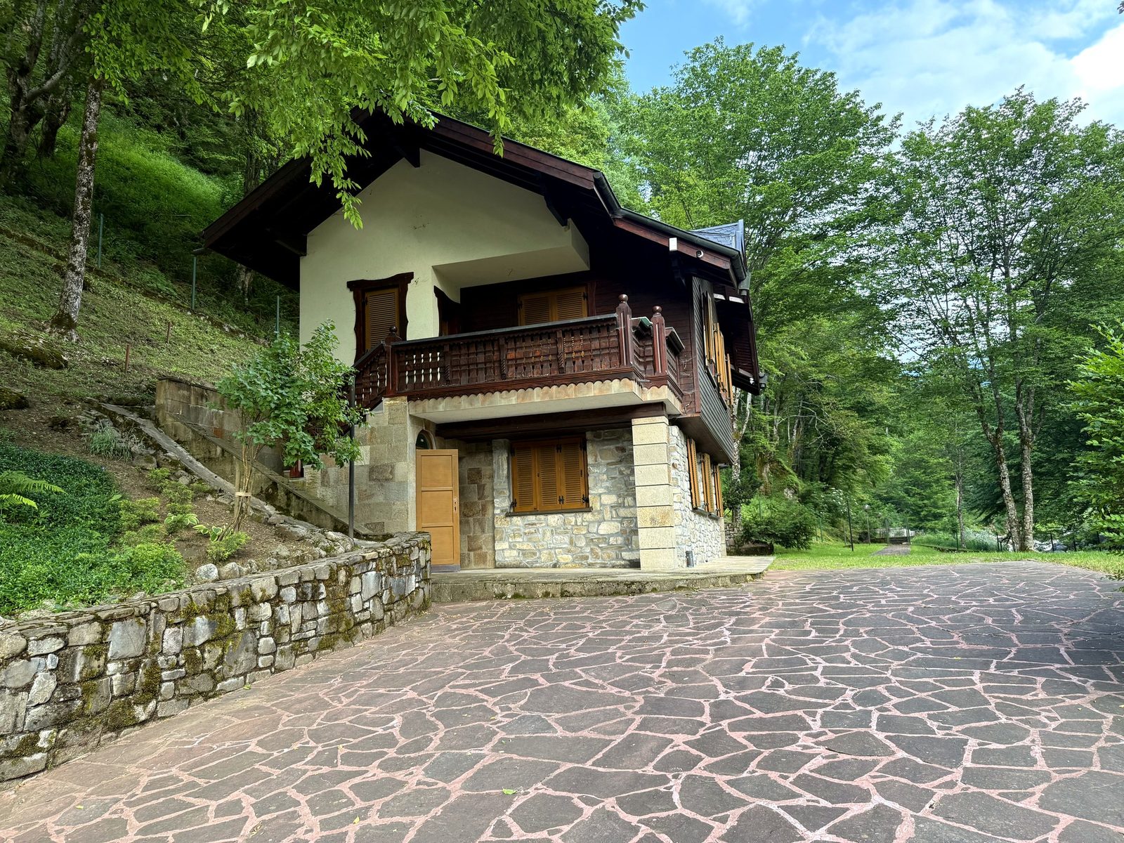 House in the complex